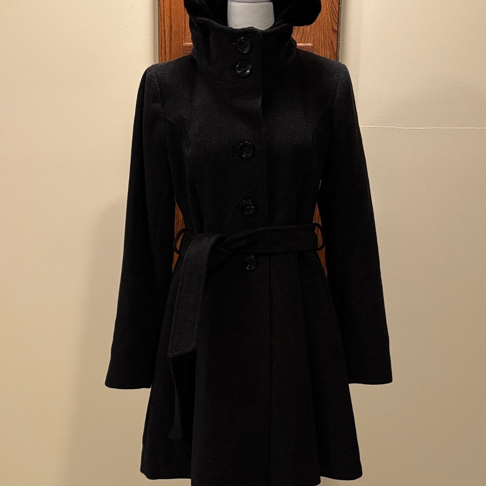 DKNY Elegant Black Coat with Pockets - size 2